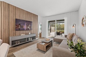 Smart TV, offices - Modern Vacation Home with Themed Beds (Kissimmee)