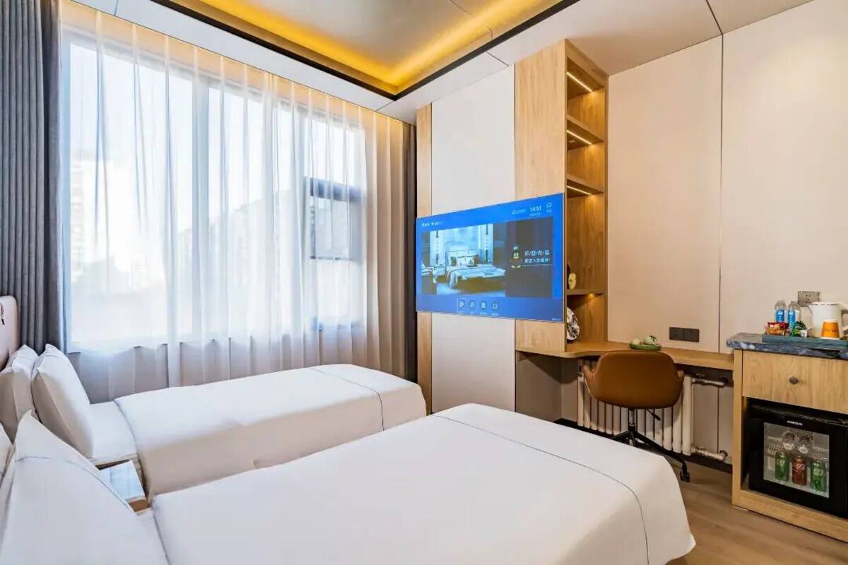 Comfort Double Room | Desk, laptop workspace, blackout drapes, iron/ironing board (on request)