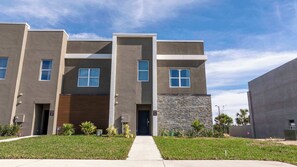 Exterior - Amazing brand new chic villa (Kissimmee)