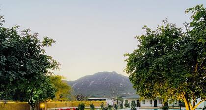 THE HILL VIEW - SWIMMING POOL & RESORT