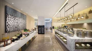 Desayuno de autoservicio (CNY 38 por persona)