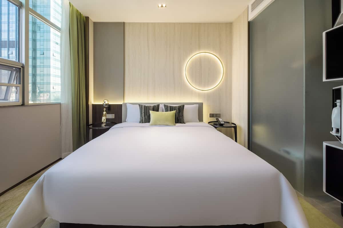Superior Double Room, City View
