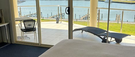 2 quartos, ferros/tábuas de passar roupa, Wi-Fi, roupa de cama