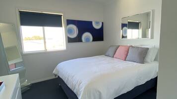 2 間睡房、熨斗/熨衫板、Wi-Fi、床單