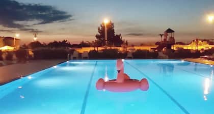 Family Friend Villa Pool 3b 1 Alacati Cesme