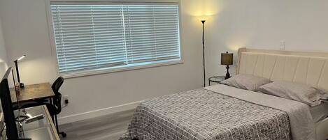 3 chambres, fer et planche à repasser, Wi-Fi