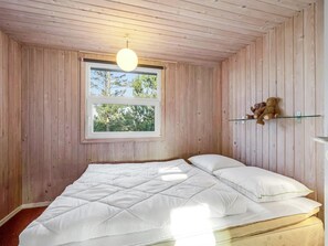 3 bedrooms, Internet