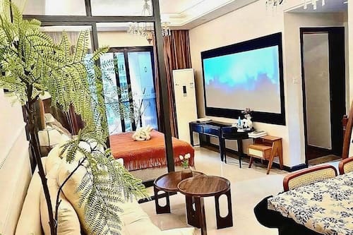Luxury Studio Suite, Multiple Beds, Kitchen, Partial Ocean View