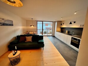 Interior - Apartment Heuberg, 60sqm with balcony, for max. 4 persons (Brannenburg)