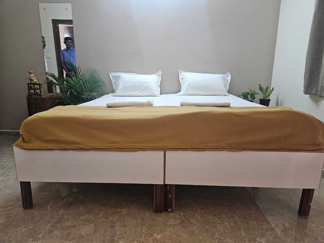 Dobbeltrom – standard | Skrivebord for bærbar PC og wi-fi (inkludert)