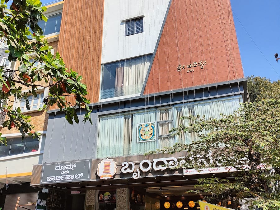 Majoituspaikan julkisivu