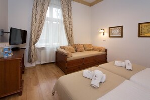 Superior Apartment, City View - Ventus Rosa Self Service Apartments (Kraków)