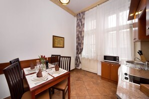 Superior Apartment, City View - Ventus Rosa Self Service Apartments (Kraków)