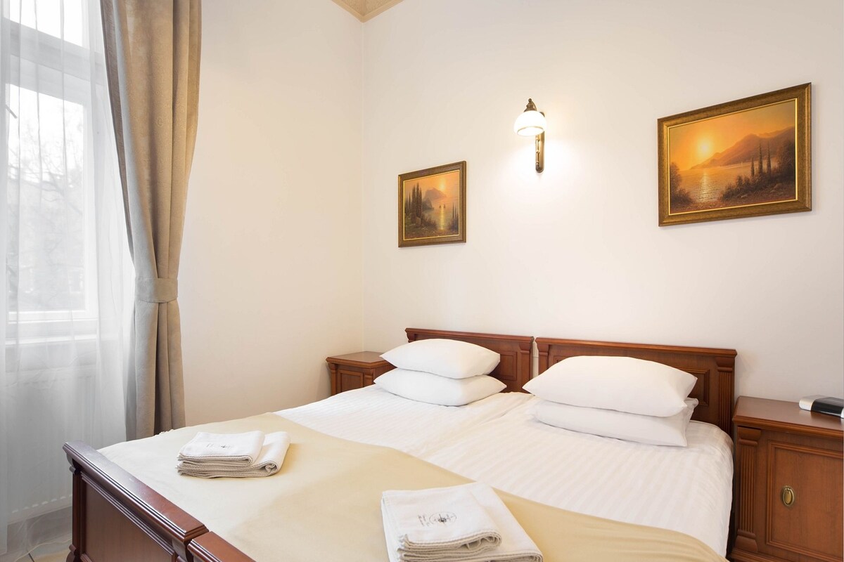 In-room safe, desk, laptop workspace, iron/ironing board
