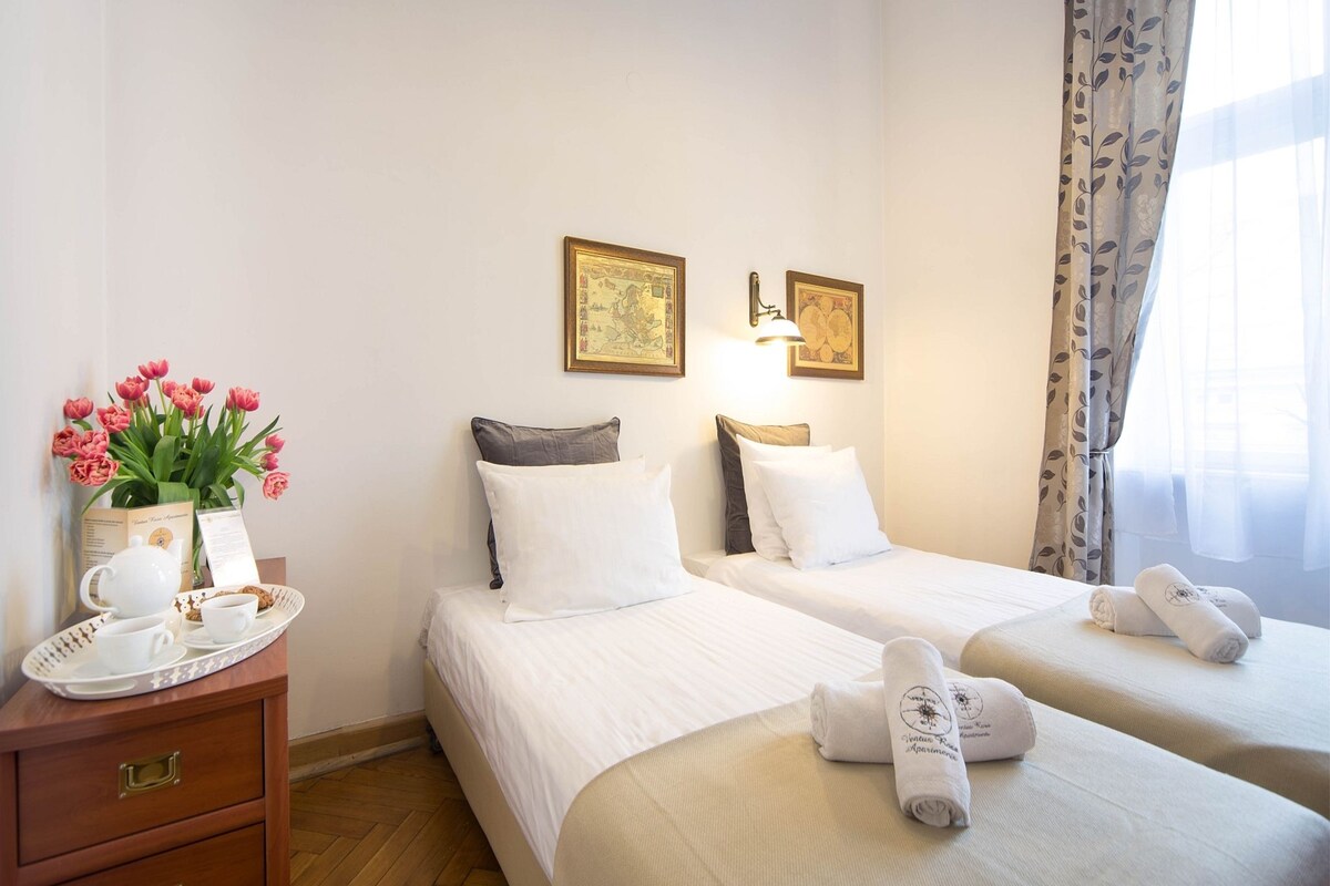 In-room safe, desk, laptop workspace, iron/ironing board