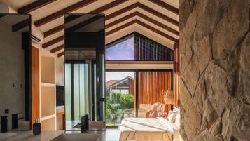 1 bedroom, desk, free WiFi