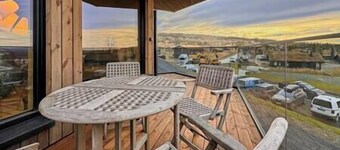 New modern ski-in/out apartment in Hafjell