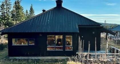 Cabin at Sjusjøen Birkebeiner trail – ski in/out, 8 beds, 2 bathrooms & WIFI