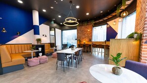 Ảnh chưa phân loại, 5 trong số 11 ảnh, nút