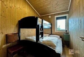 4 bedrooms, free WiFi - Brand new large cabin with sauna and ski in out (Øyer kommune)