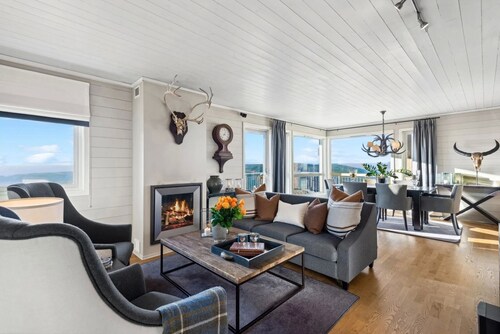 Ski in/out, bbq, mountain view & fireplace - Hafjell