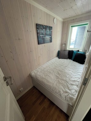 4 makuuhuonetta, ilmainen Wi-Fi