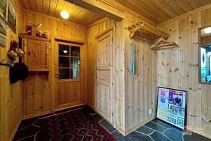 Interior - Cozy spacious cabin with sauna at Natrudstilen (Ringsaker)