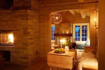 Spacious cabin with panoramic view, bbq, Wifi & fireplace