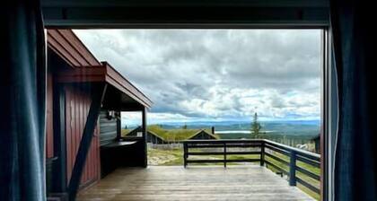 Large cabin Sjusjøen – XC ski in/out & lovely view