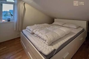 3 bedrooms