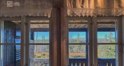 Cozy mountain cabin with sauna, fireplace & bbq