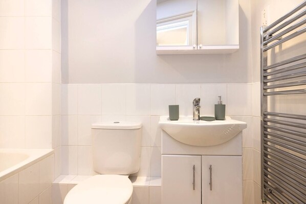 Apartamento Confort, vistas a la ciudad | Baño