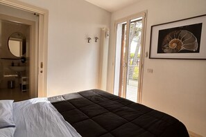 2 chambres, fer et planche à repasser, Wi-Fi, literie fournie