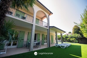 Garden view - La Casa del Lago (Manerba del Garda)