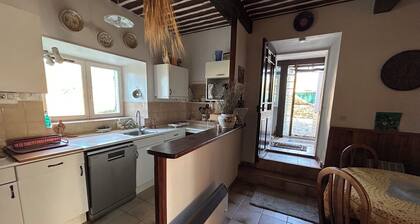 Rez-de-mas avec piscine privative au cĆur des vignobles Provençaux!