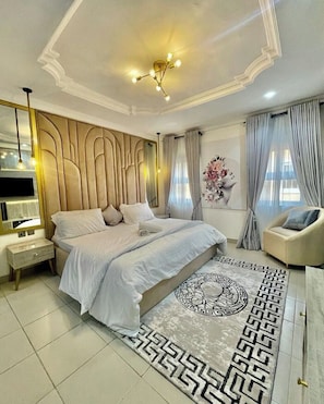 Coffres-forts dans les chambres, bureau