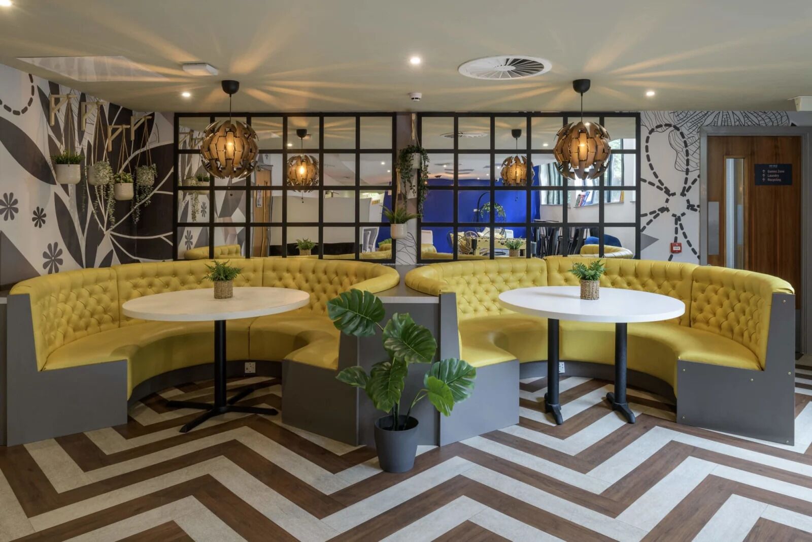 Sala de estar en el lobby