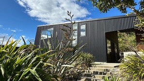 Exterior - Drift Bay House Private getaway (Drift Bay)