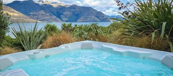 Private adults only getaway with stunning views