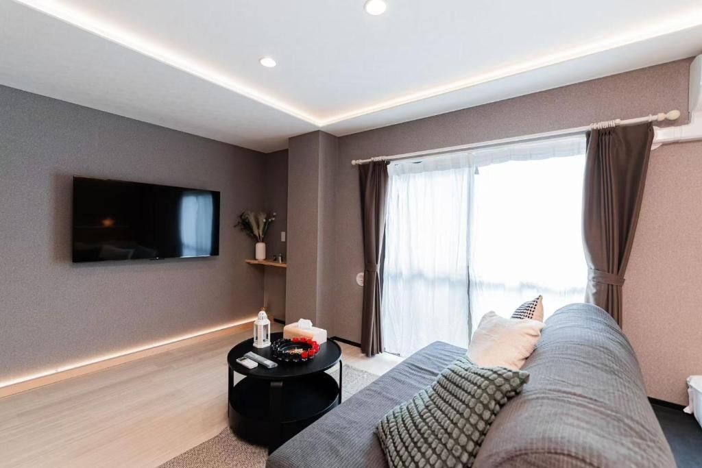 Ropa de cama de alta calidad, cubrecamas y sistema de insonorización 