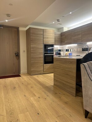 Apartment | Interior - Cozy Riverview London Apartment Near the o2 Arena (London)