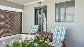 ์ปดํฌํธ ์ํํธ, ํธ์ฌ์ด์ฆ์นจ๋ 1๊ฐ ๋ฐ ์ํ๋ฒ ๋, ์ฃผ๋ฐฉ | ํ
๋ผ์ค/ํํฐ์ค