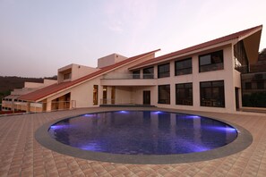 Piscina externa