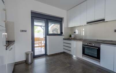 2 bedroom cozy home in Vukovar