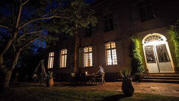 Restauration extérieure