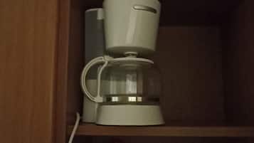 Kaffee und/oder Kaffeemaschine