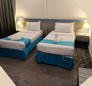 Literie hypoallergénique, bureau, Wi-Fi gratuit, draps fournis