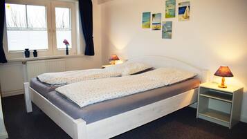 2 slaapkamers, reisbedje, gratis wifi, beddengoed