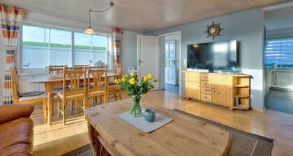 "Relax and experience: Your Springfloot vacation apartment on the North Sea!"