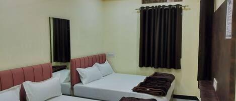 Habitación cuádruple clásica | Wifi gratis